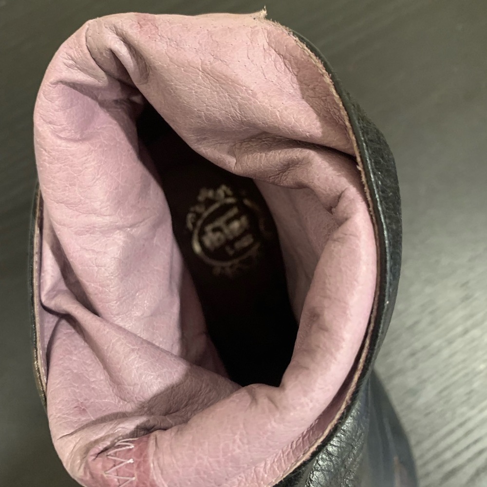 Shoes - Picture 7 of 7